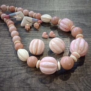 Vintage 1980s Pink and Cream Beaded Necklace Set